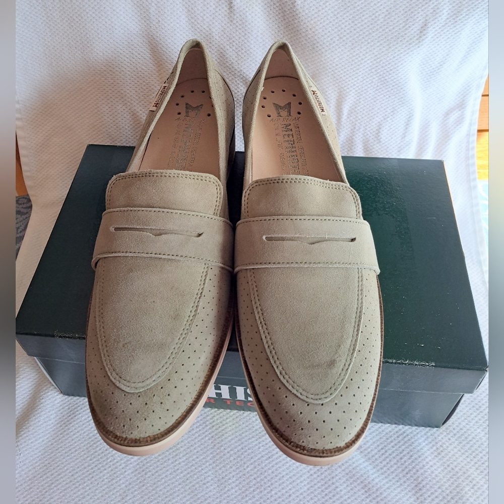 NIB Mephisto HADELE Khaki Suede Loafers Shoes - 8.5